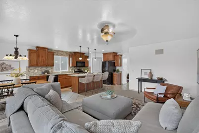 12347 S Black Powder Dr, Herriman, UT 84096 - Photo 20