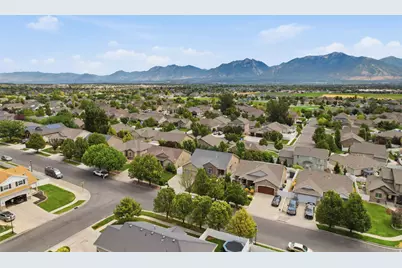 12347 S Black Powder Dr, Herriman, UT 84096 - Photo 52