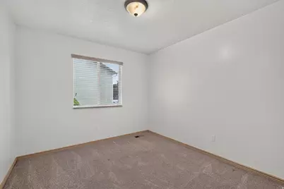 12347 S Black Powder Dr, Herriman, UT 84096 - Photo 32