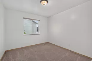 12347 S Black Powder Dr, Herriman, UT 84096 - Photo 32