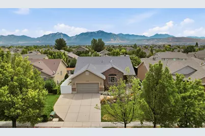 12347 S Black Powder Dr, Herriman, UT 84096 - Photo 54