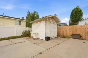 783 Linden Ct, Logan, UT 84321 - Photo 4