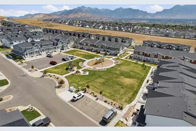 2143 N Chianti St, Saratoga Springs, UT 84045 - Photo 34
