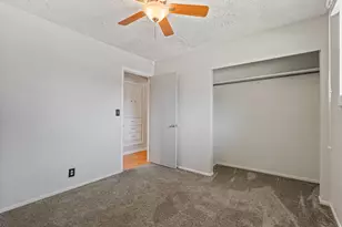 4928 S 1645 E, Holladay, UT 84117 - Photo 18