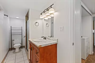 4928 S 1645 E, Holladay, UT 84117 - Photo 44