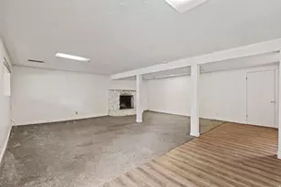 4928 S 1645 E, Holladay, UT 84117 - Photo 34