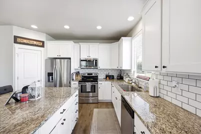 1596 N Cordoba Dr, Saratoga Springs, UT 84045 - Photo 8