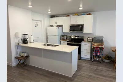 1391 S Oakdale Dr #233, Santaquin, UT 84655 - Photo 4