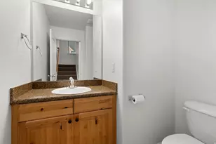 7183 S Villa Pl Dr E, Midvale, UT 84047 - Photo 10