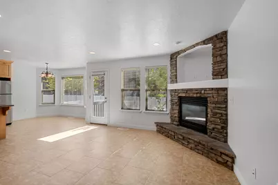 7183 S Villa Place Dr E, Midvale, UT 84047 - Photo 4