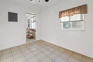 127 N 1st, Tooele, UT 84074 - Photo 12