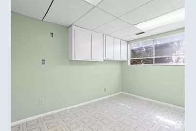4547 S Tanglewood Dr, Holladay, UT 84117 - Photo 20