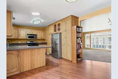 4547 S Tanglewood Dr, Holladay, UT 84117 - Photo 8