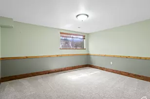 4547 S Tanglewood Dr, Holladay, UT 84117 - Photo 18