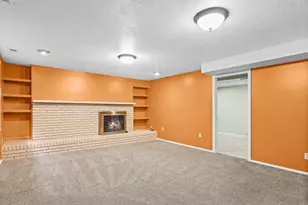4547 S Tanglewood Dr, Holladay, UT 84117 - Photo 12