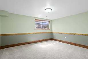 4547 S Tanglewood Dr, Holladay, UT 84117 - Photo 14