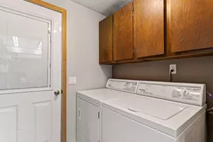 715 W 100 E, Bicknell, UT 84715 - Photo 38