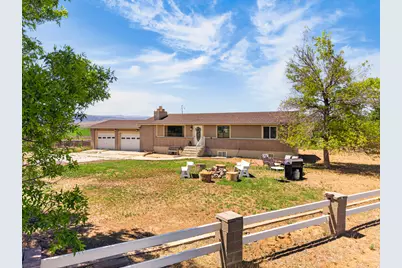 715 W 100 E, Bicknell, UT 84715 - Photo 2