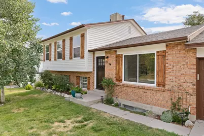 12152 S Cinnamon Ridge Rd, Sandy, UT 84094 - Photo 4