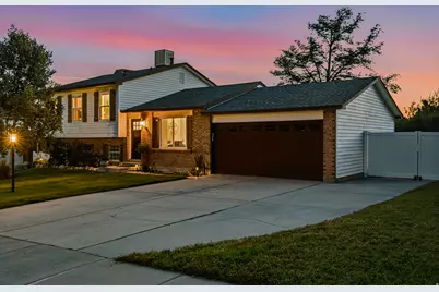 12152 S Cinnamon Ridge Rd, Sandy, UT 84094 - Photo 1