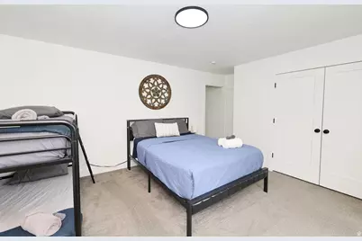 198 Oakwood Dr, Layton, UT 84040 - Photo 30