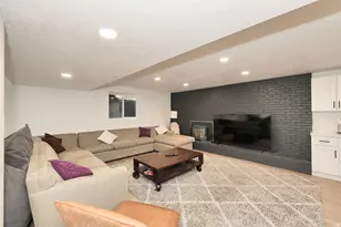 198 Oakwood Dr, Layton, UT 84040 - Photo 26