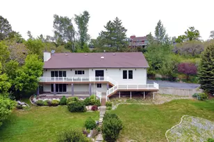198 Oakwood Dr, Layton, UT 84040 - Photo 2