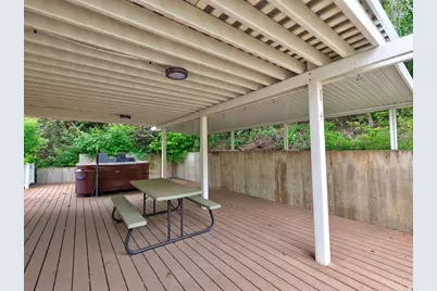 198 Oakwood Dr, Layton, UT 84040 - Photo 6