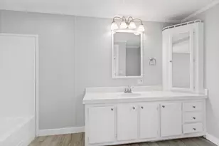 2500 N Fort Ln, Layton, UT 84041 - Photo 14