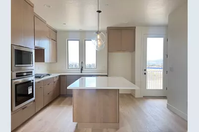 5351 W Center Field Dr S #124, South Jordan, UT 84009 - Photo 4
