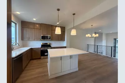 5353 W Center Field Dr S #125, South Jordan, UT 84009 - Photo 2