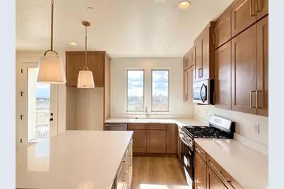 5353 W Center Field Dr S #125, South Jordan, UT 84009 - Photo 2