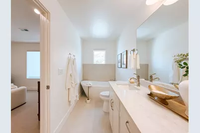 2243 W Cape Fox Way #237, Lehi, UT 84048 - Photo 8