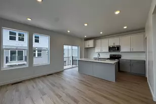 1554 N 1875 W, Layton, UT 84041 - Photo 4