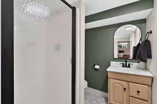 425 N Main St, Orem, UT 84057 - Photo 30