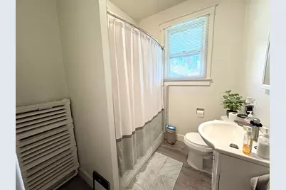 145 W 200 S, Springville, UT 84663 - Photo 12
