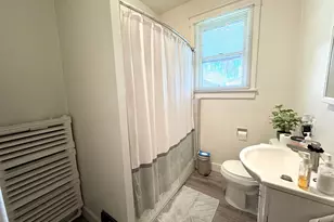145 W 200 S, Springville, UT 84663 - Photo 12