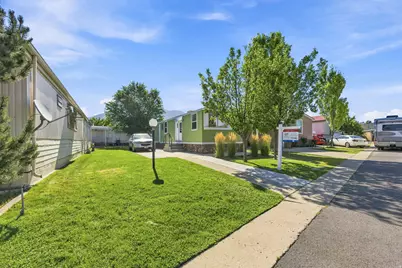 1488 N 550 W #19, Orem, UT 84057 - Photo 2