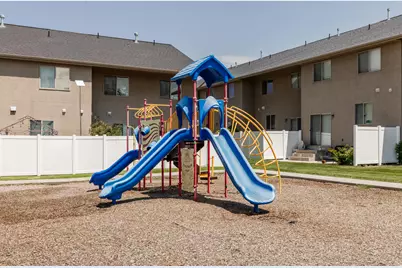 691 N 130 E, Smithfield, UT 84335 - Photo 34