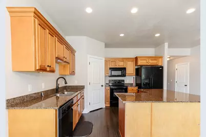 691 N 130 E, Smithfield, UT 84335 - Photo 6