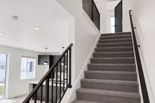 284 E Legacy Trail Ln S, Midvale, UT 84047 - Photo 10