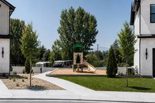 284 E Legacy Trail Ln S, Midvale, UT 84047 - Photo 30