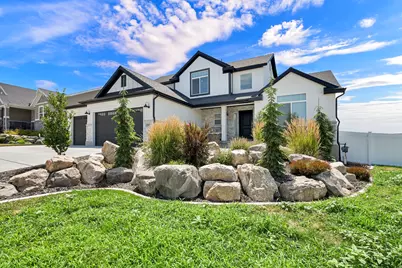 1568 E Cherry Ln, Layton, UT 84040 - Photo 2