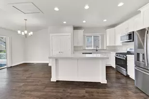 1568 E Cherry Ln, Layton, UT 84040 - Photo 12