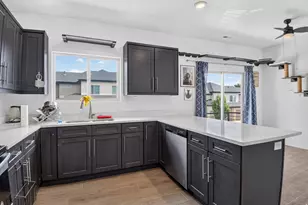 149 W Autumn Ln, Saratoga Springs, UT 84045 - Photo 4