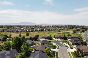 1201 S Shotley Bridge Dr, Syracuse, UT 84075 - Photo 40