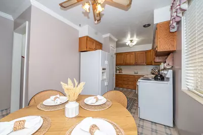 1545 N 300 W, Bountiful, UT 84010 - Photo 14
