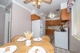 1545 N 300 W, Bountiful, UT 84010 - Photo 14