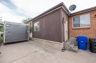 1545 N 300 W, Bountiful, UT 84010 - Photo 32