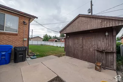 1545 N 300 W, Bountiful, UT 84010 - Photo 34